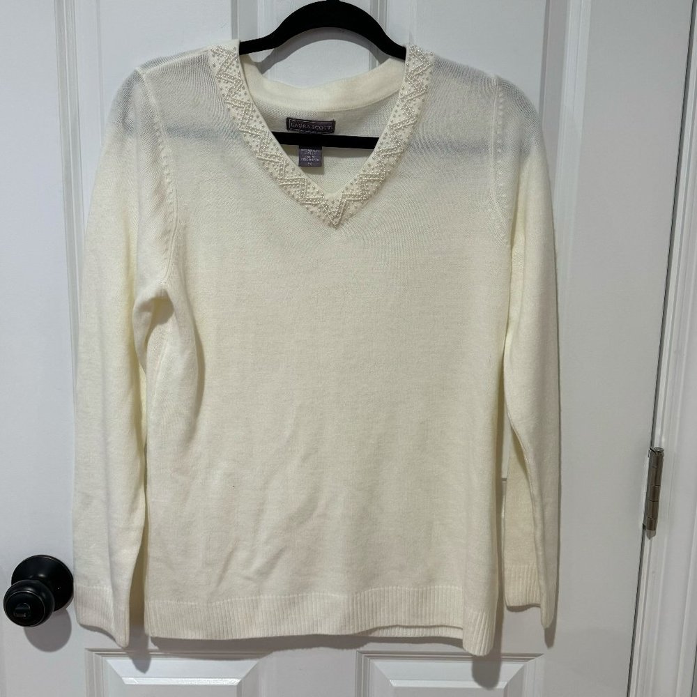 Laura‎ Scott Cream Embellished V Neck Sweater - Size Small